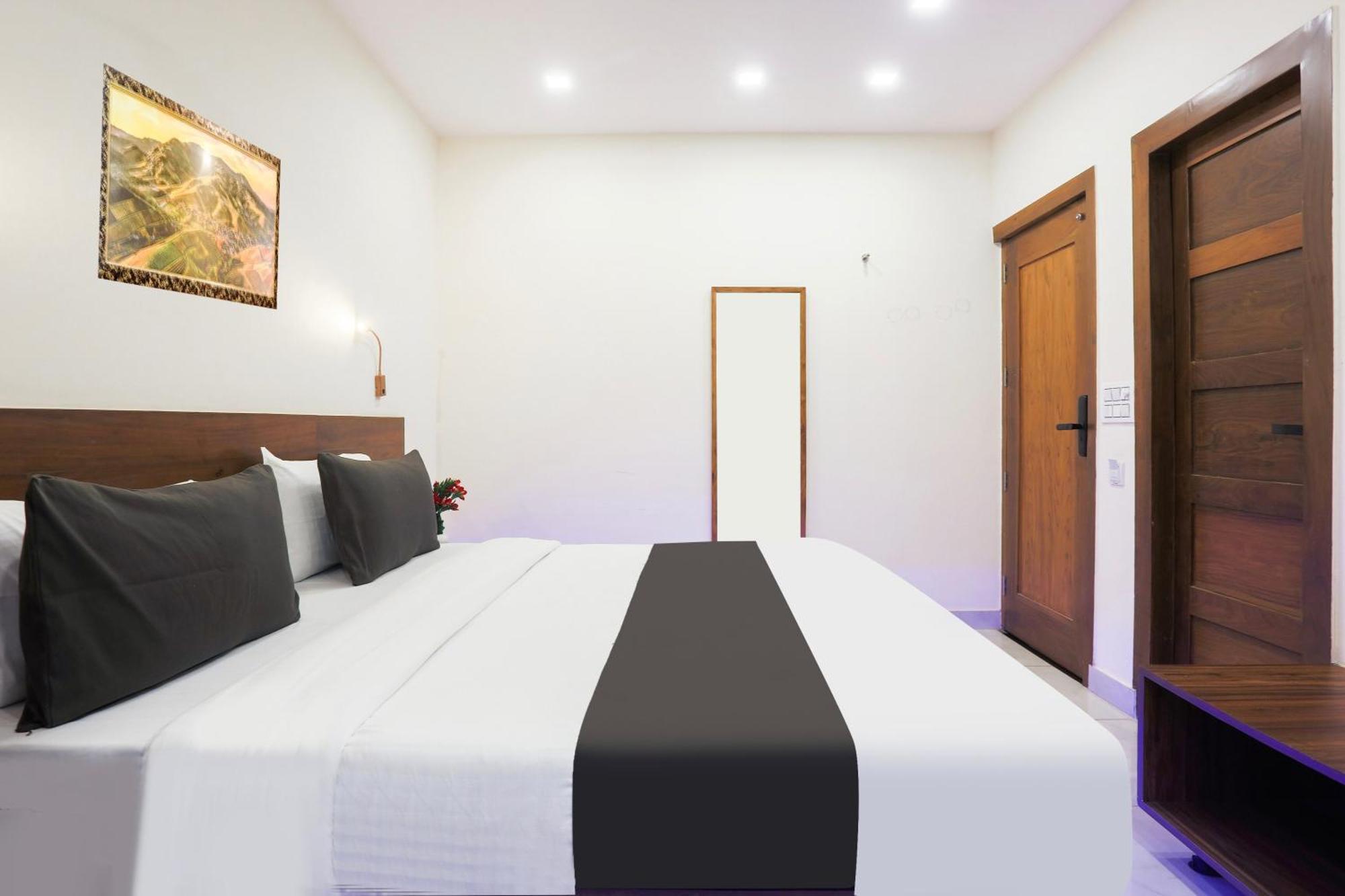 Super Townhouse Vikaspuri 호텔 델리 외부 사진