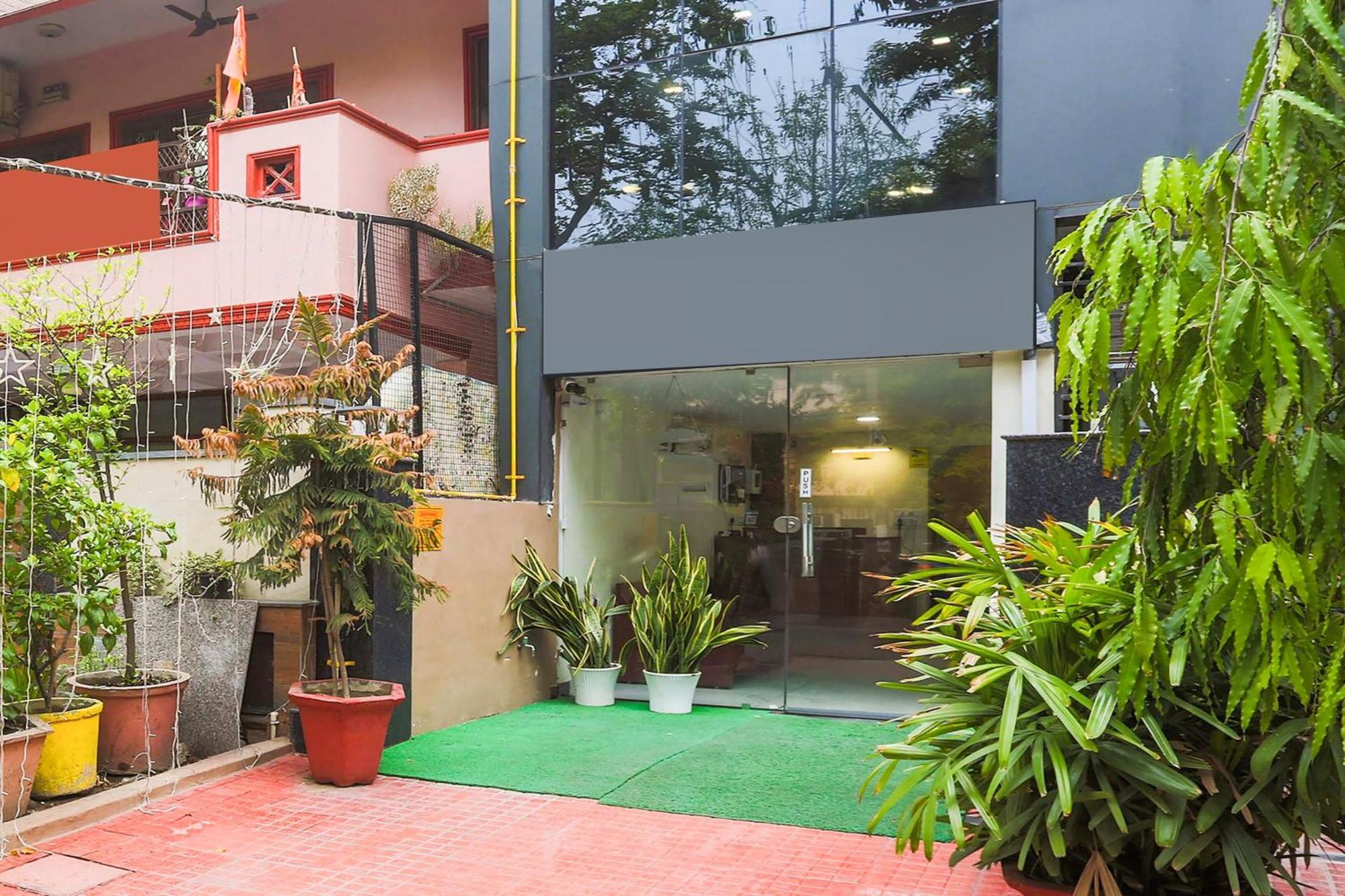 Super Townhouse Vikaspuri 호텔 델리 외부 사진