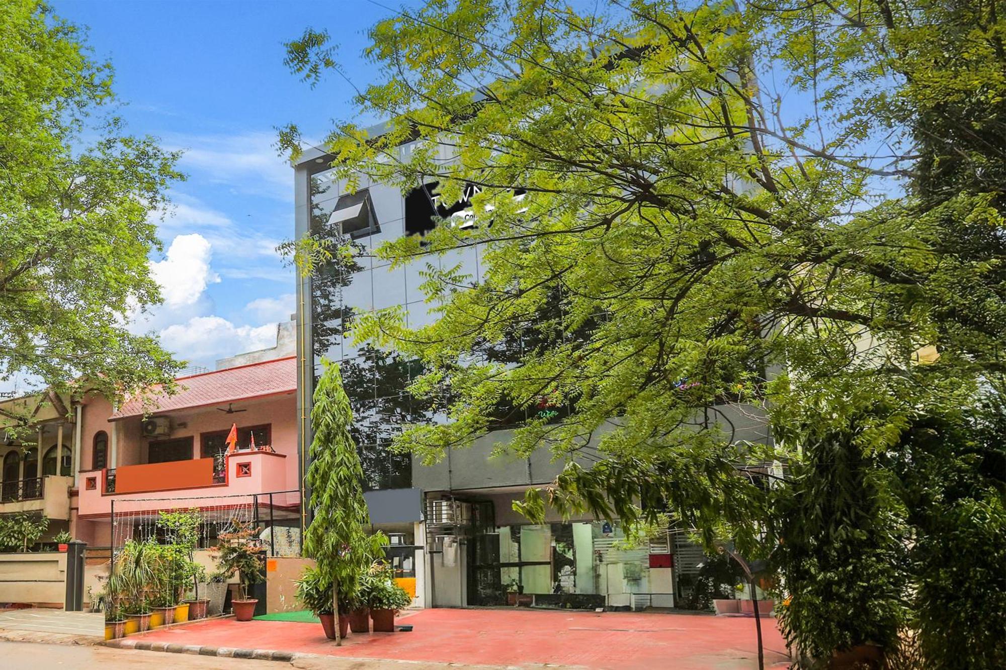 Super Townhouse Vikaspuri 호텔 델리 외부 사진