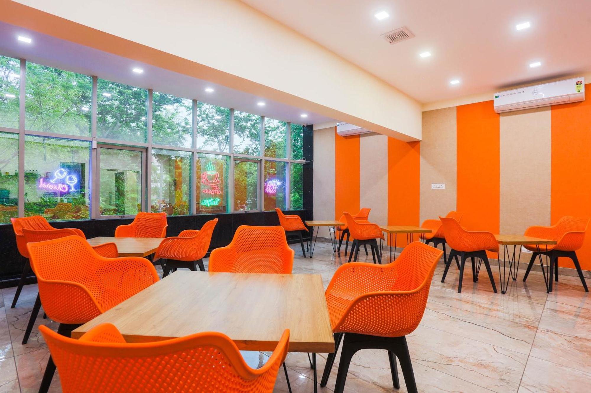 Super Townhouse Vikaspuri 호텔 델리 외부 사진